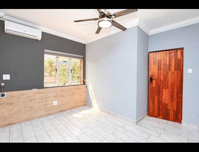 2 BEDROOM APARTMENT FOR SALE IN MORNINGSIDE
